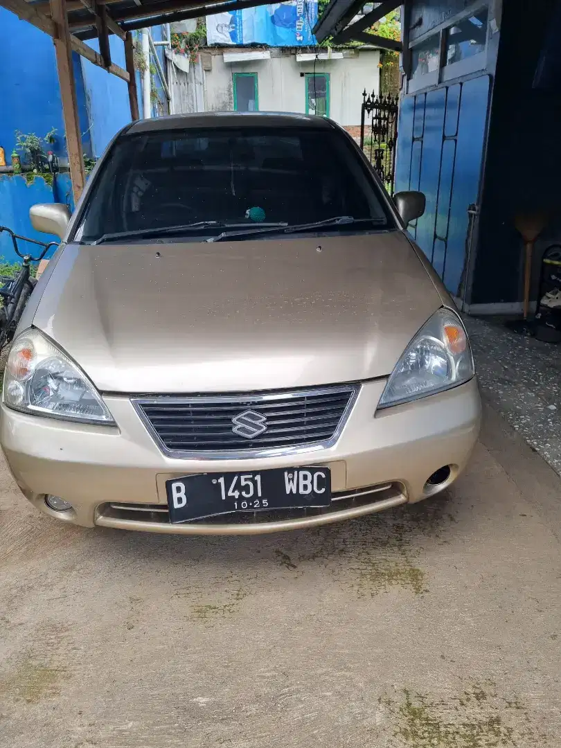 Suzuki baleno 2003