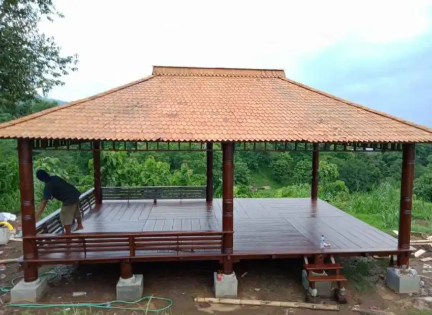 Saung gazebo besar