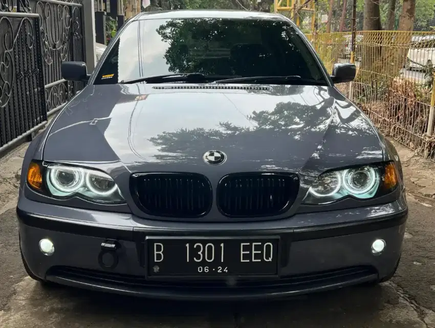 di jual BMW type 318i