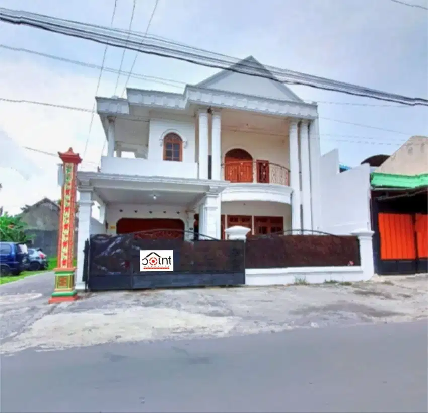 Rumah 2Lt Bagus dan Strategis