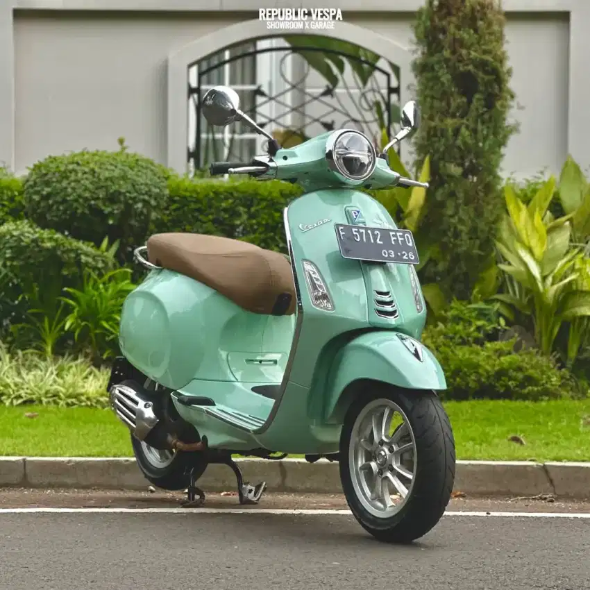 Vespa Primavera ABS IGET LED Tahun 2021 warna GREEN RELAX.