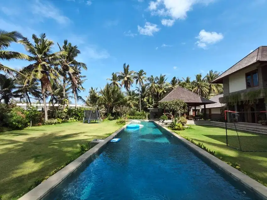 Dijual villa view laut gianyar bali