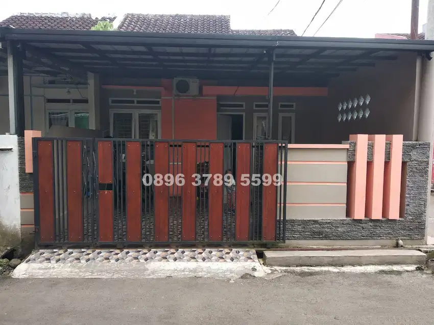 Rumah Dijual Cepat Strategis Perum Pinggir Jalan Ir. Juanda