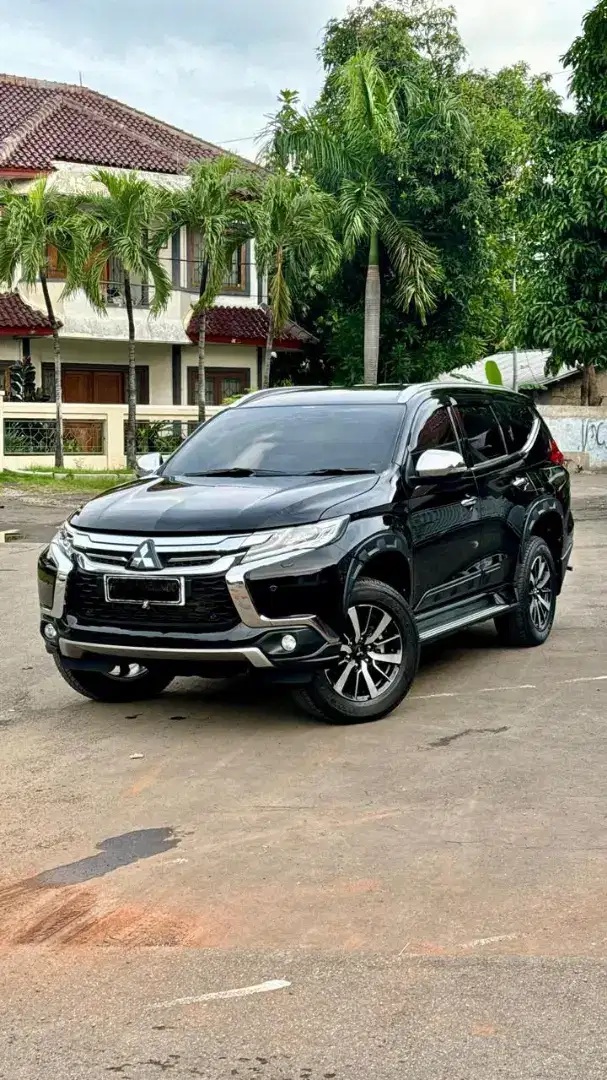 Mitsubishi Pajero Sport 2.4 Dakar Ultimate Diesel matic 2018 Low Km