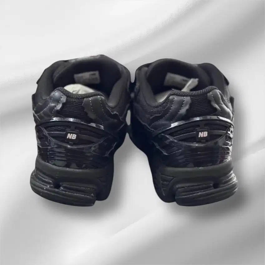 New balance 1906D protection pack black leather