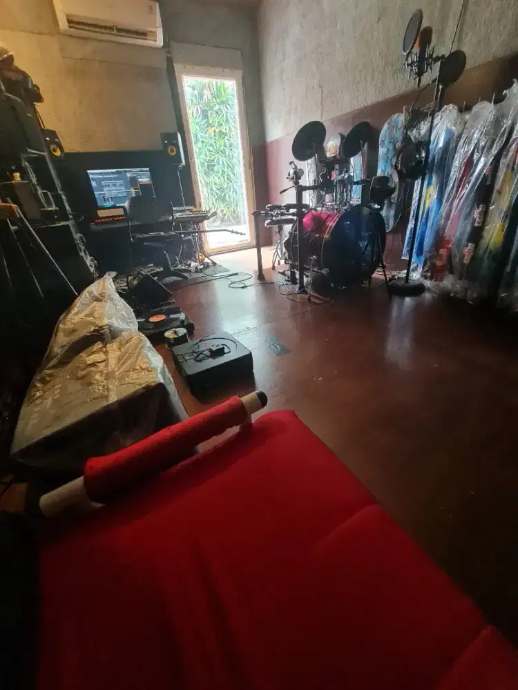 kursus drum dan menyewakan alat musik