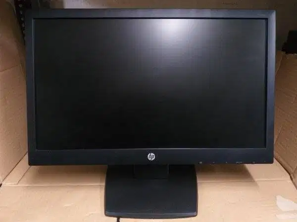 Monitor LED HP 19 inch,VGA,(No port HDMI) Tested Normal, beGaransi