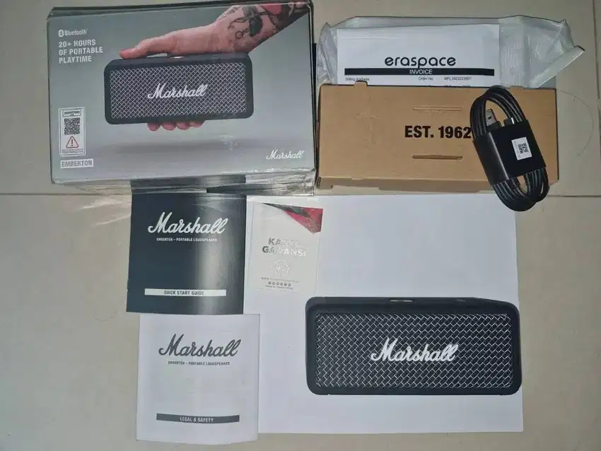 Dijual Portable Speaker blutooth Marshall Emberton hitam TAM second