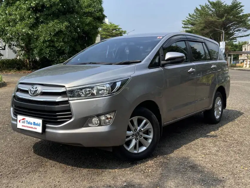 DP 10 juta Toyota Innova G AT Diesel 2019 Silver service record