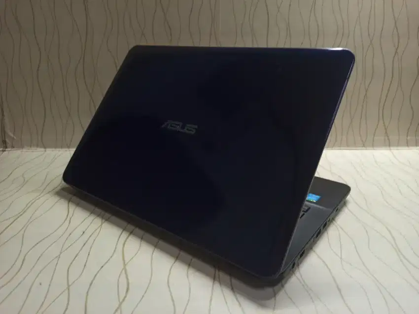 Laptop Asus X455L Core i5 Gen5 /8gb /128 gb /double Vga