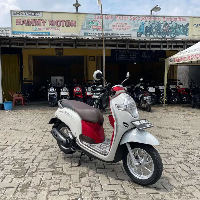 HONDA SCOOPY ESP 2019