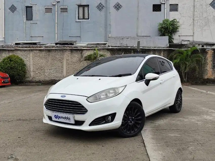 Pajak Panjang - Ford Fiesta 1.5 S Bensin-AT 2014 (TMO)