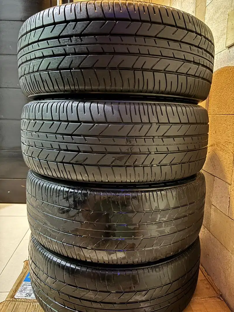 Ban Bridgestone Potenza Ring 15