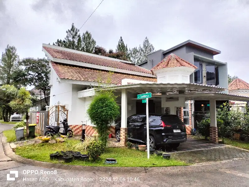 di jual rumah murah siap huni claster depan posisi hook Sentul city