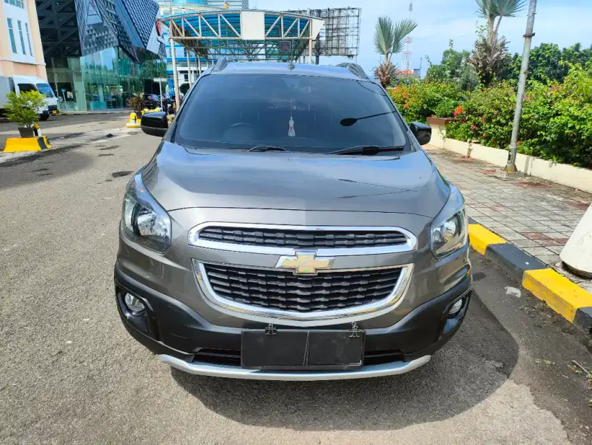 Chevrolet spin active 2015 km low