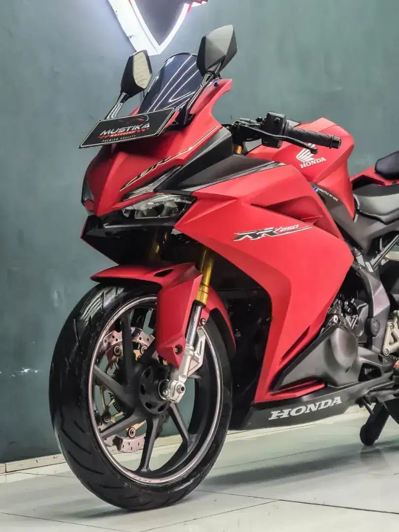 Perfect Condition!!Honda CBR 250RR ABS 2020 Red Matte N Asli-Mustika