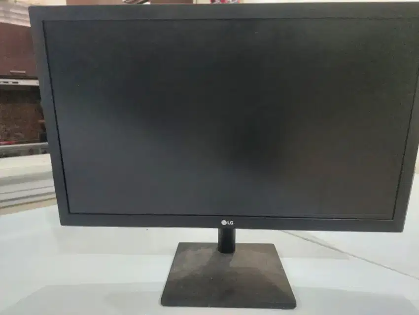 Monitor LG 22 inch 75 Hz