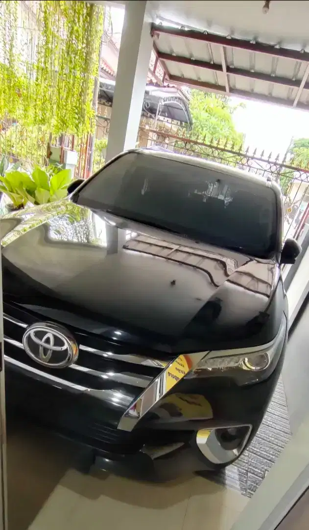 Fortuner VRZ Hitam mulus kesayangan 2016