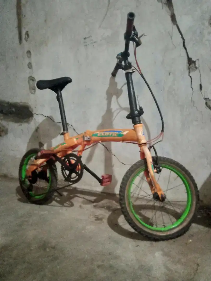 Jual sepeda lipat exotic 16 7 speed bagus