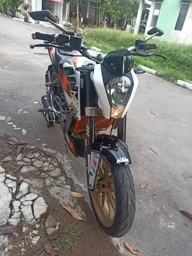 FS KTM DUKE 200