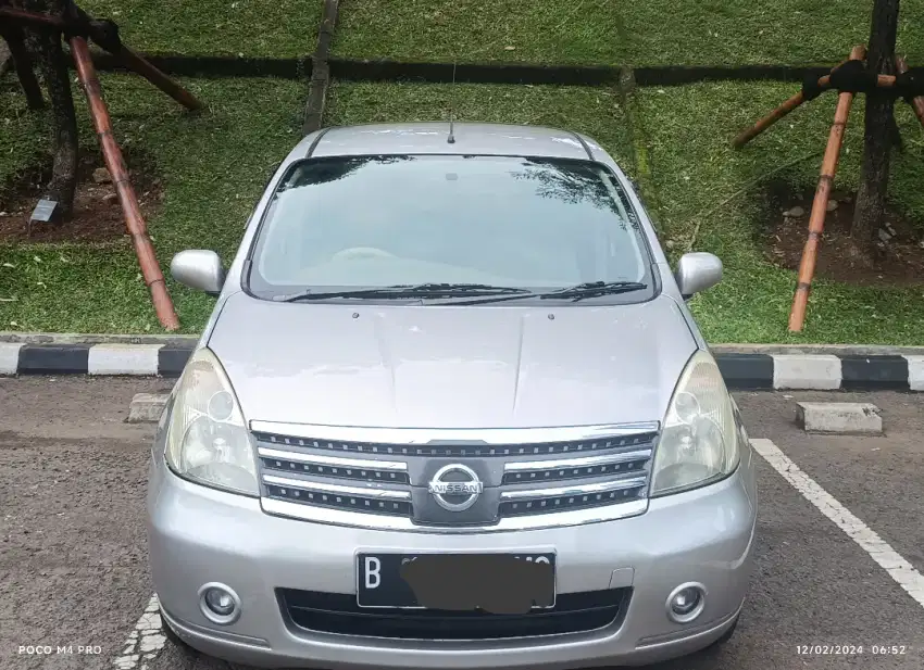 Nissan Grand Livina 1.5 Ultimate(Bukan XV atau SV)