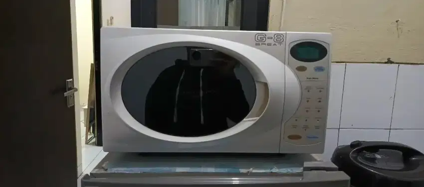 Microwave Good Condition