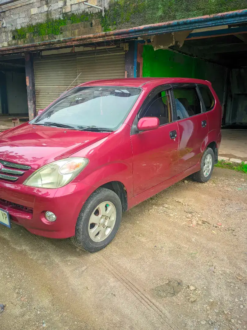 Avanza G 2005 MT