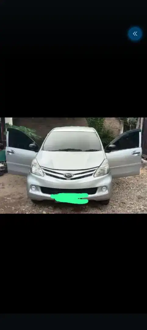 Daihatsu Xenia 2012