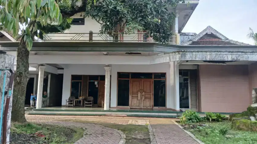 Rumah Dijual Lokasi nol jalan raya