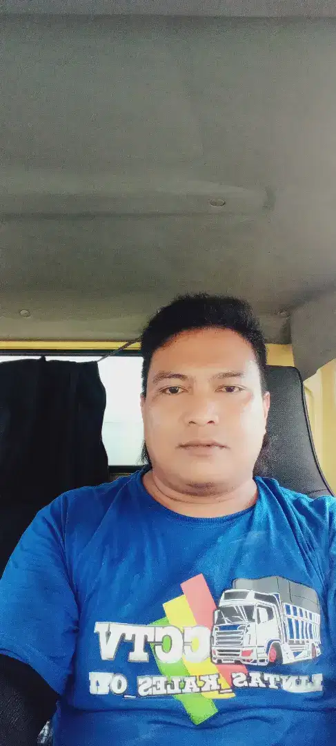 Saya lagi nyari pekerjaan driver modal sim B1