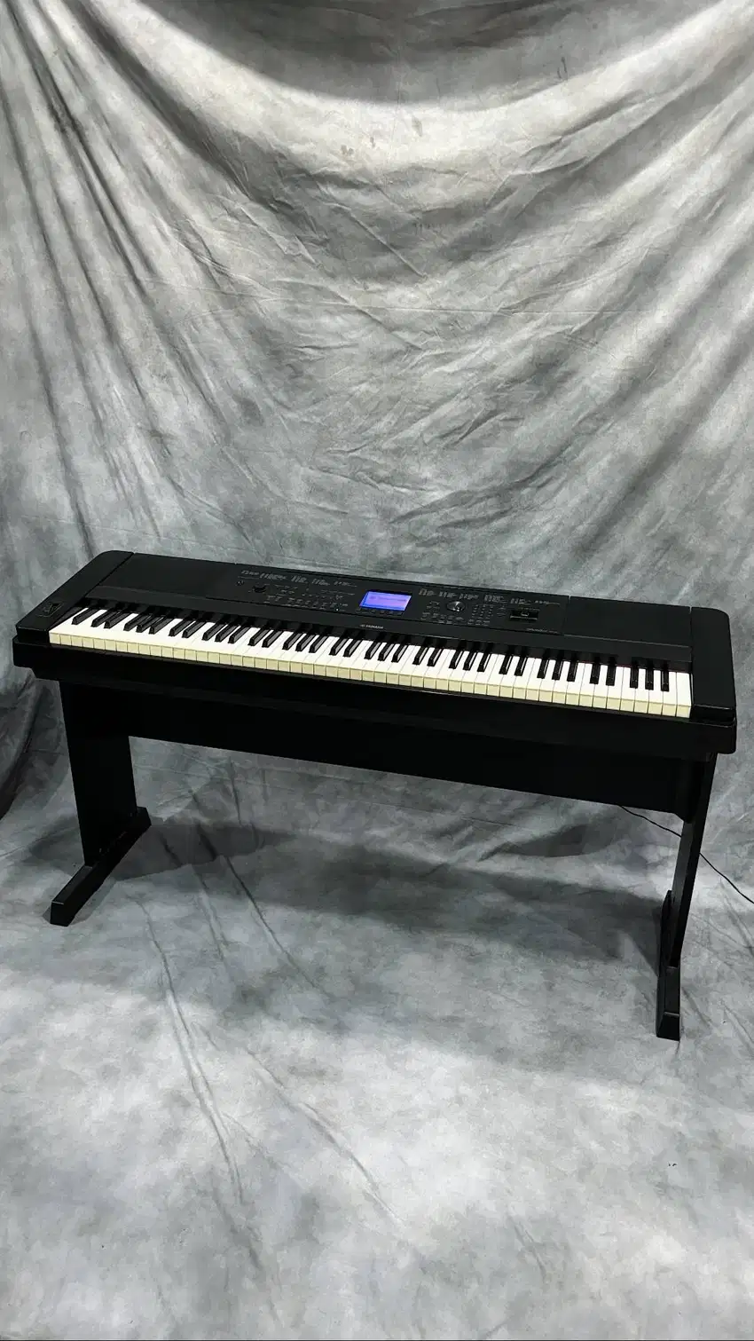 Digital Piano Yamaha DGX660 bisa flashdisk style song