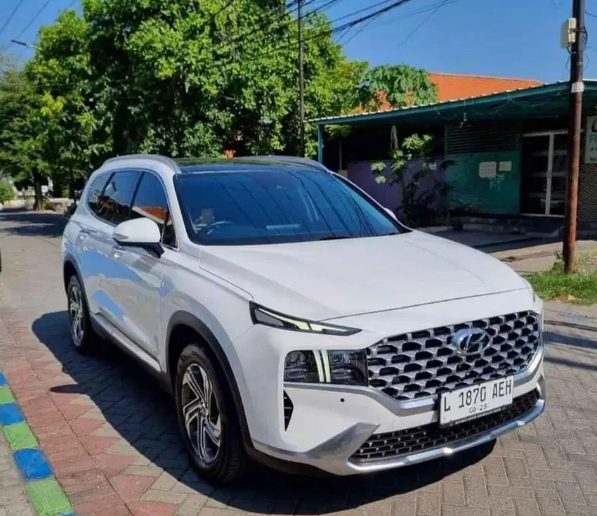 SANTA FE SIGNATURE DIESEL 2023 PUTIH MATIC