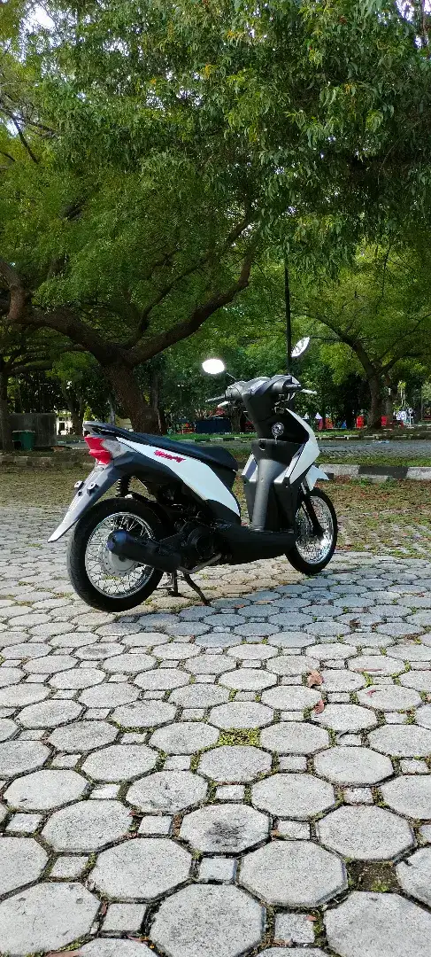 Bismillah dijual cepat honda beat tahun 2013