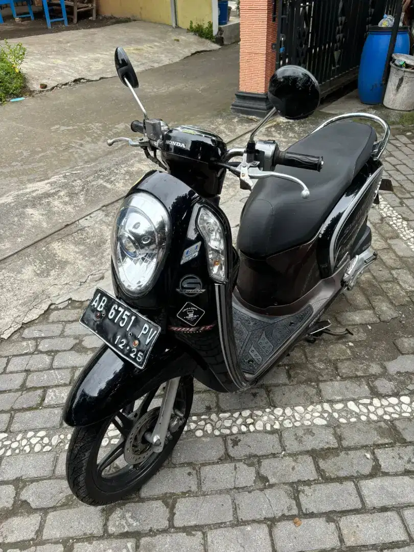 Scoopy esp thn 2015 plat AB Wonosari