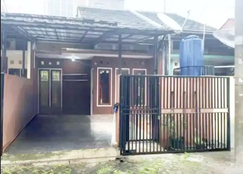 Di jual rumah 1,5 lantai cluster Poris Plawad Cipondoh kota tangerang