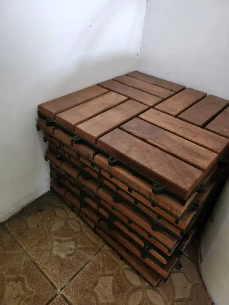 Lantai kayu JATI / decking tile bongkar pasang