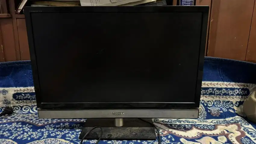 Toshiba LED TV 23 inch