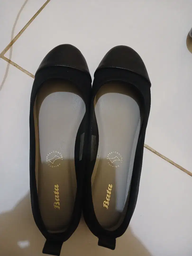 Flatshoes Bata Size 38