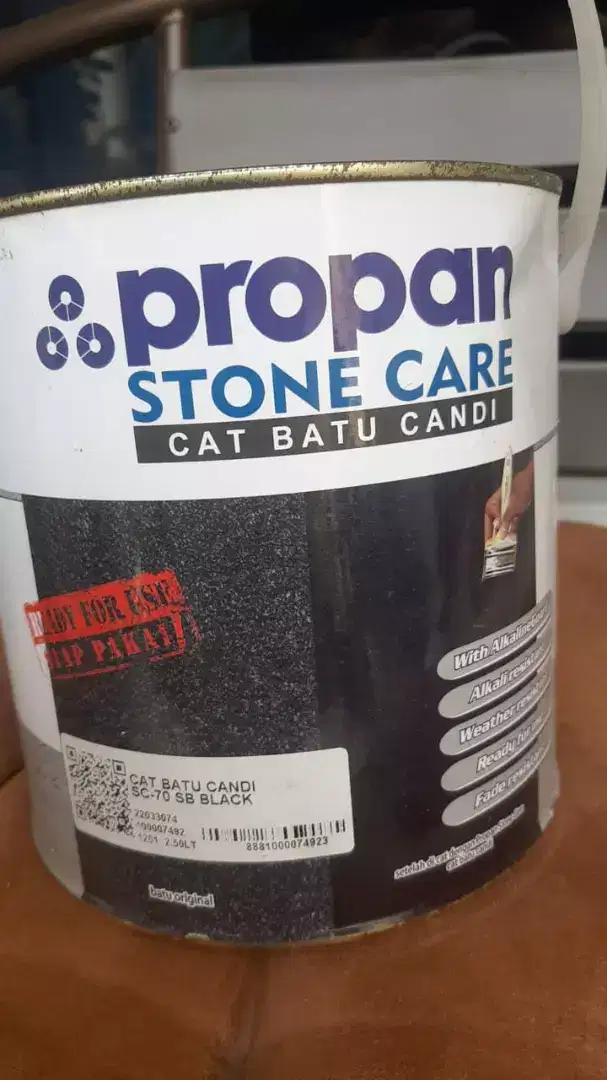 Cat Batu Alam Warna Hitam ukuran 2.5 ltr