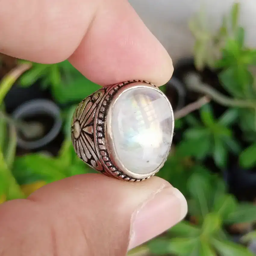 Cincin Batu Natural MoonStone / Moon Stone / Biduri Bulan Pelangi