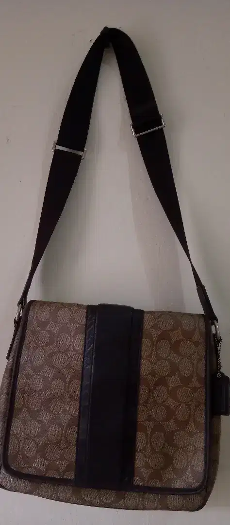 Dijual tas slempang
