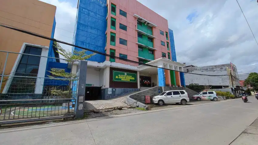 Bangunan Eks Hotel Dekat Mall Panakukkang