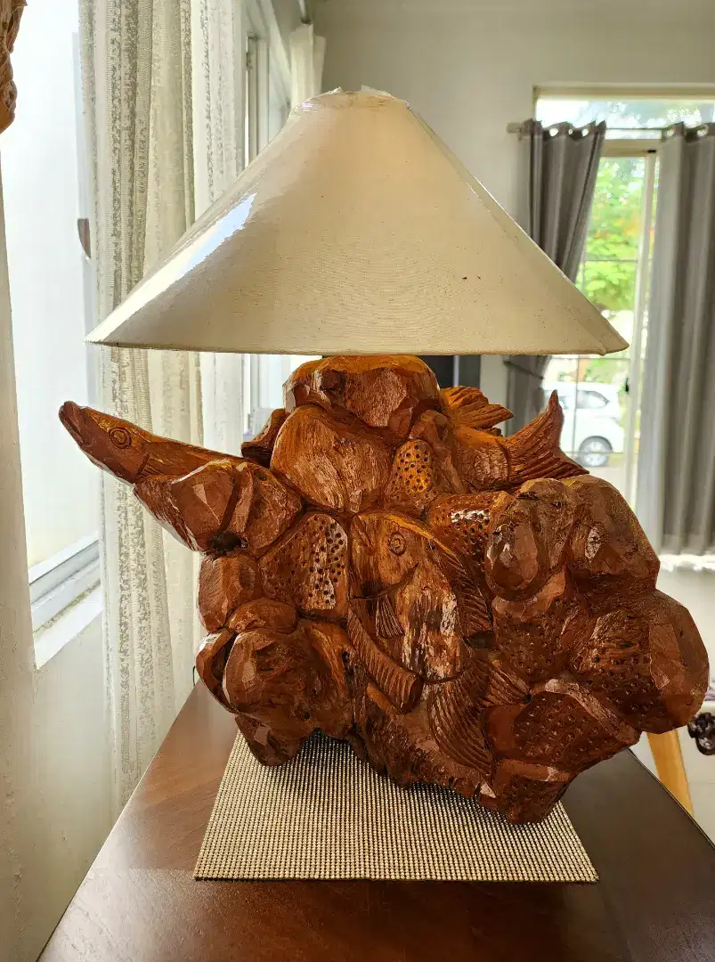 Lampu Tidur Ukir Jati Antik Motif Ikan Pahat Jepara Asli, KLASIK MEWAH