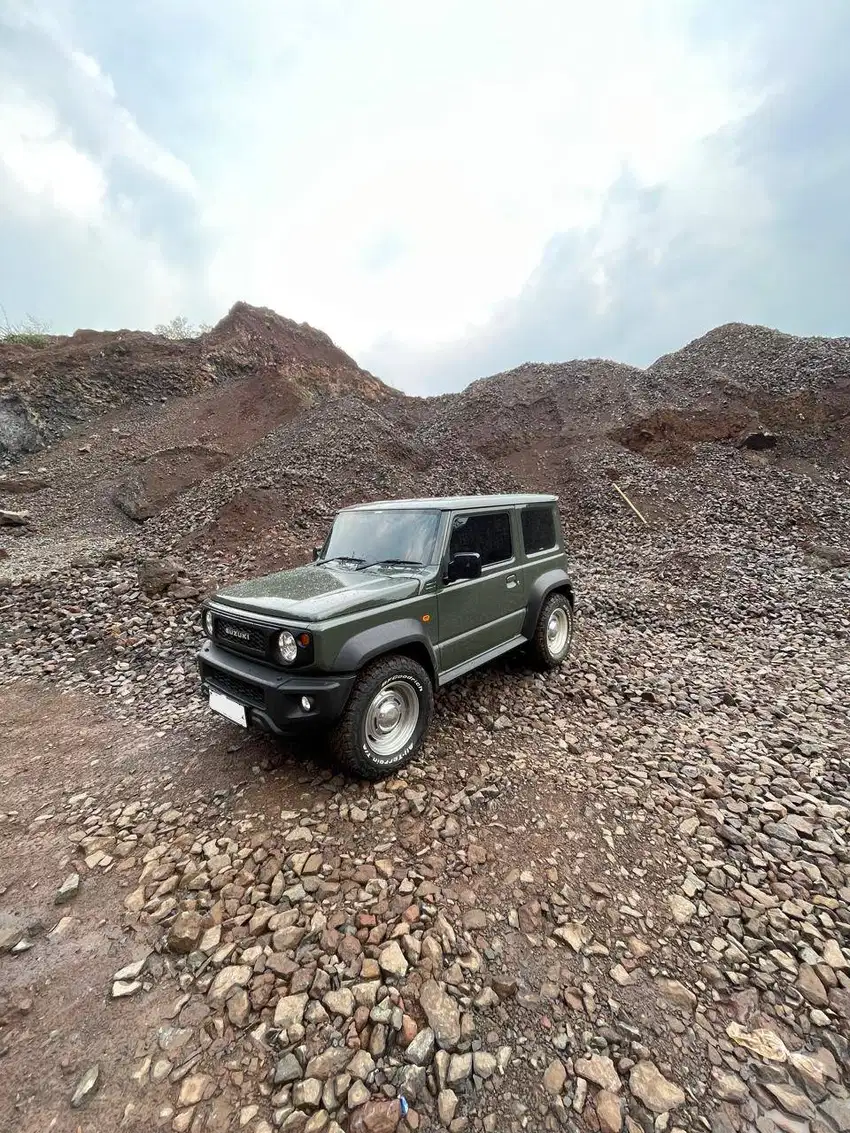 Suzuki Jimny JB74