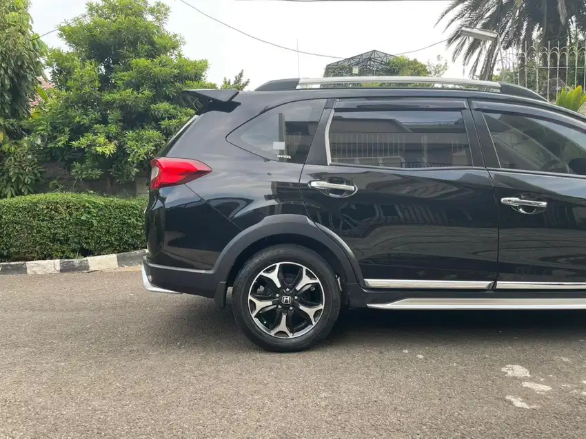 Honda BRV E PRESTIGE Matic LowKm‼️