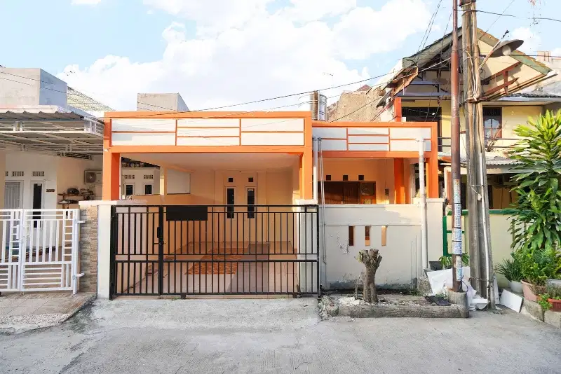 Rumah Murah Siap Huni Furnish di Harapan Indah dekat ke Jakarta Timur