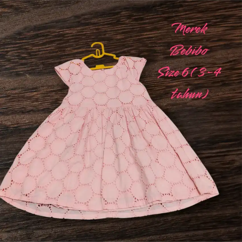 Dress Anak Perempuan Usia 2-4 tahun