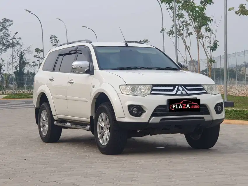 Mitsubishi Pajero 2014 Exceed 2.5 Automatic DIESEL DP 14 Juta