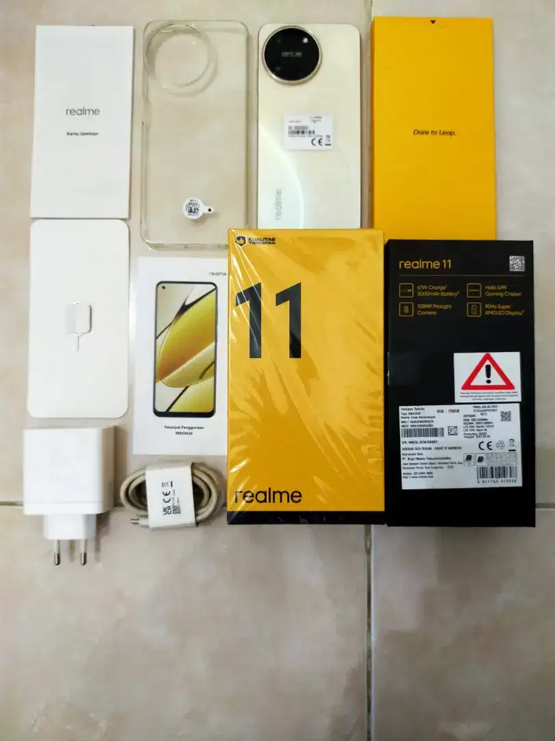 Realme 11 seperti baru 8/256