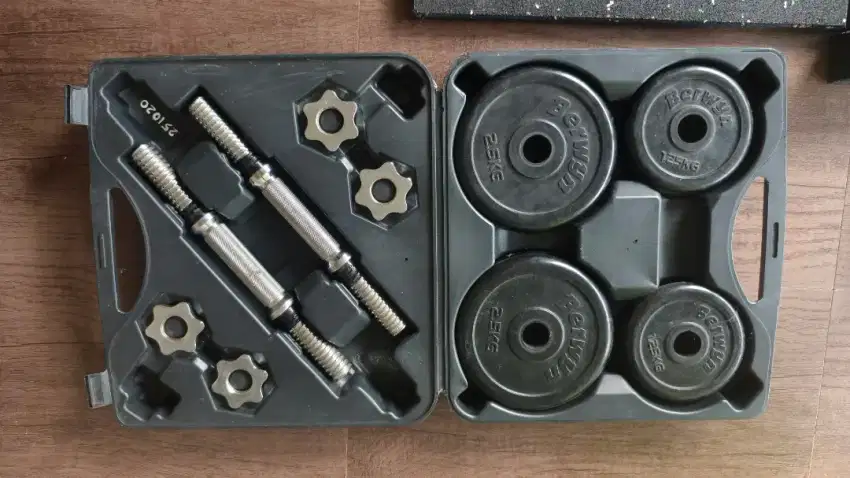 Dumbell rubber set